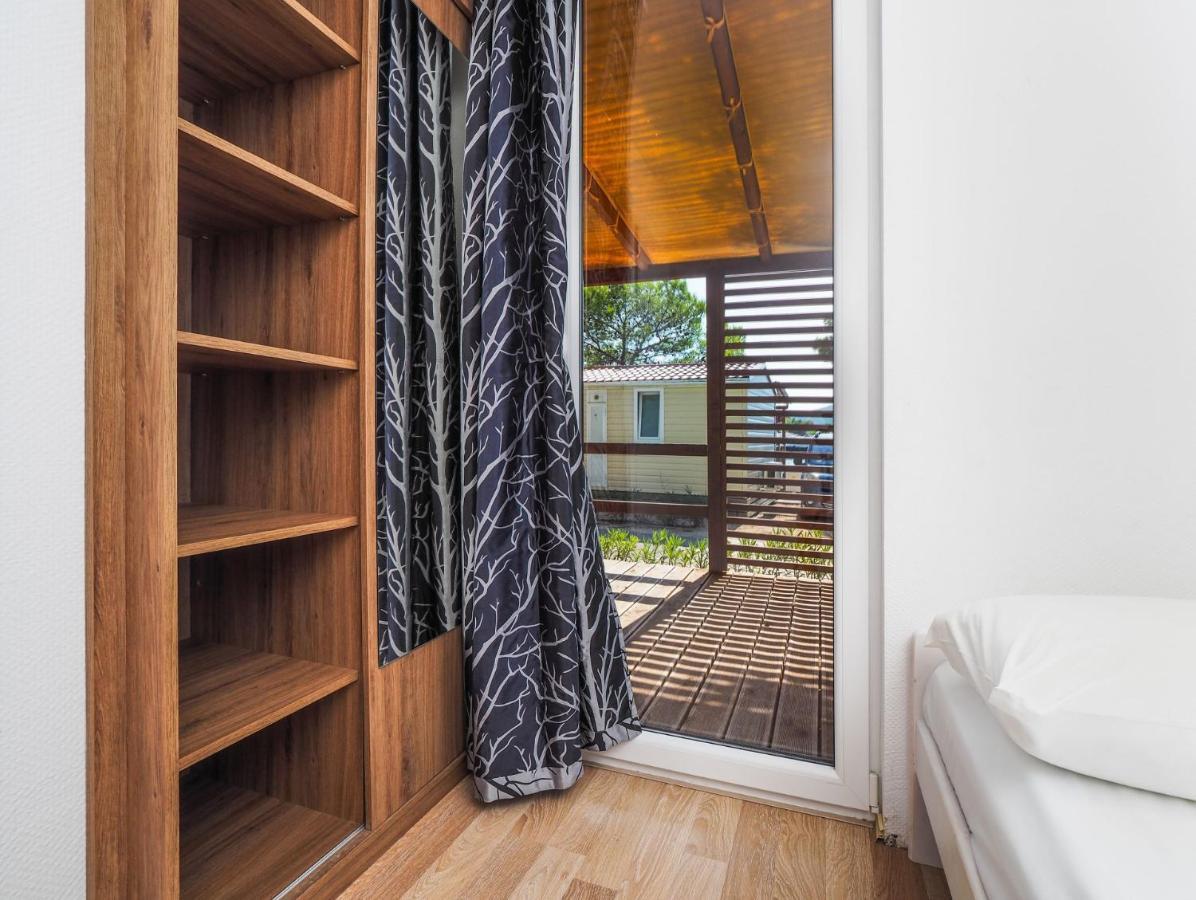 Mediteran Travel Mobile Homes Solaris Brodarica  Bagian luar foto