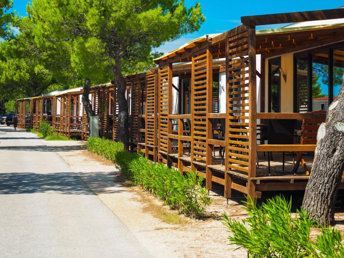 Mediteran Travel Mobile Homes Solaris Brodarica  Bagian luar foto